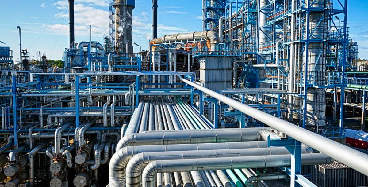 Petrochemical product filtration